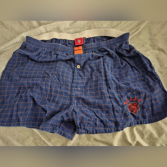 NFL Shorts Chicago Bears Blue/Orange XL by NFL Brand - Picture 2 of 4
